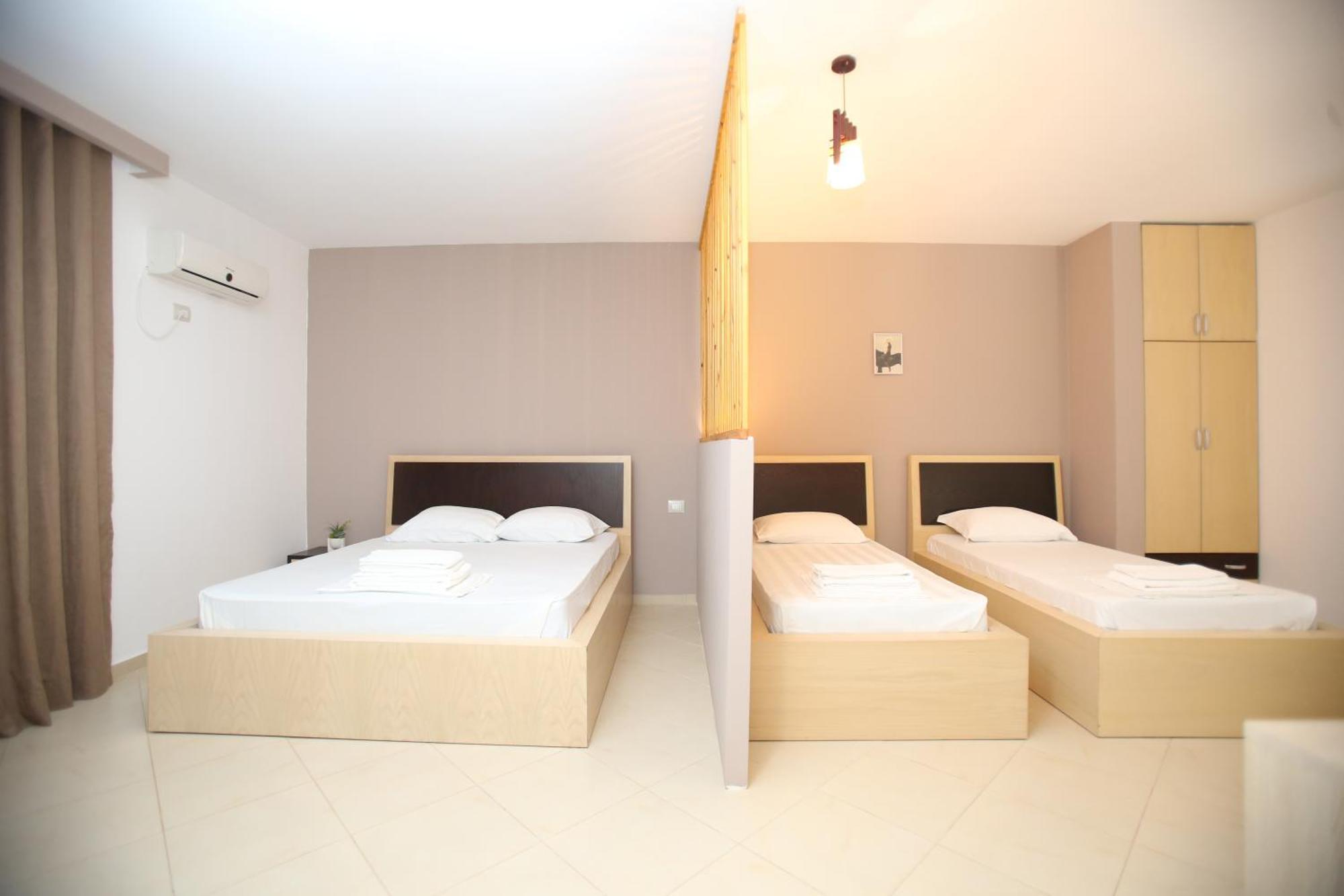 Tekb Rooms & Apartments Vlore Exterior photo